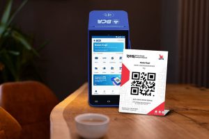 Perbedaan Mesin EDC dan QRIS di Merchant BCA