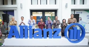 Upaya Direktur Allianz dalam Memberikan Fitur Tambahan yang Bermanfaat